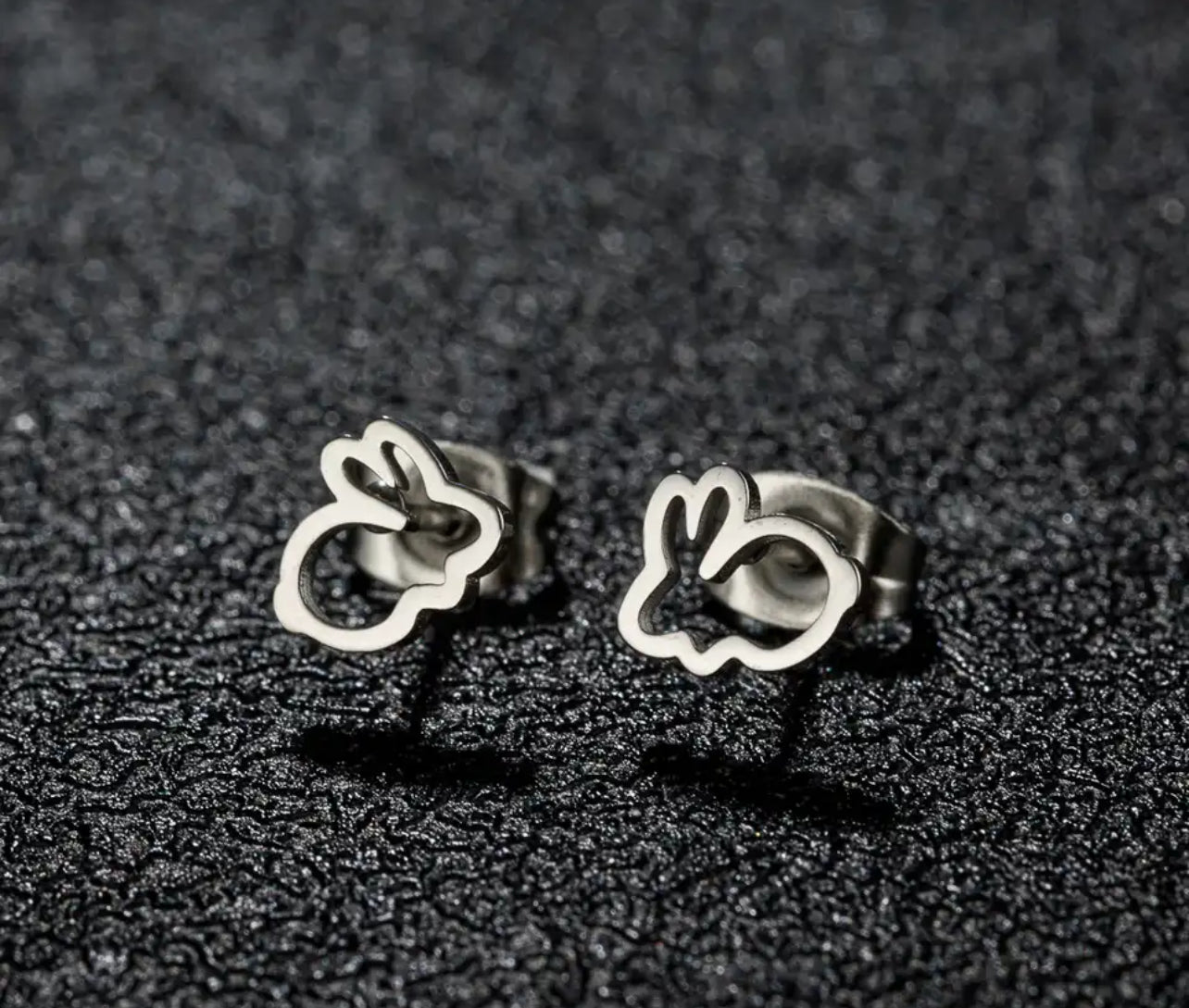 Hollow Bunny stud Silver