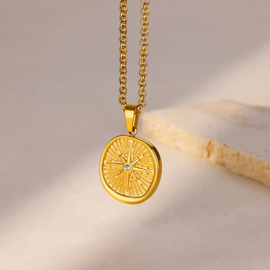 Star Zircon Circle Gold Necklace