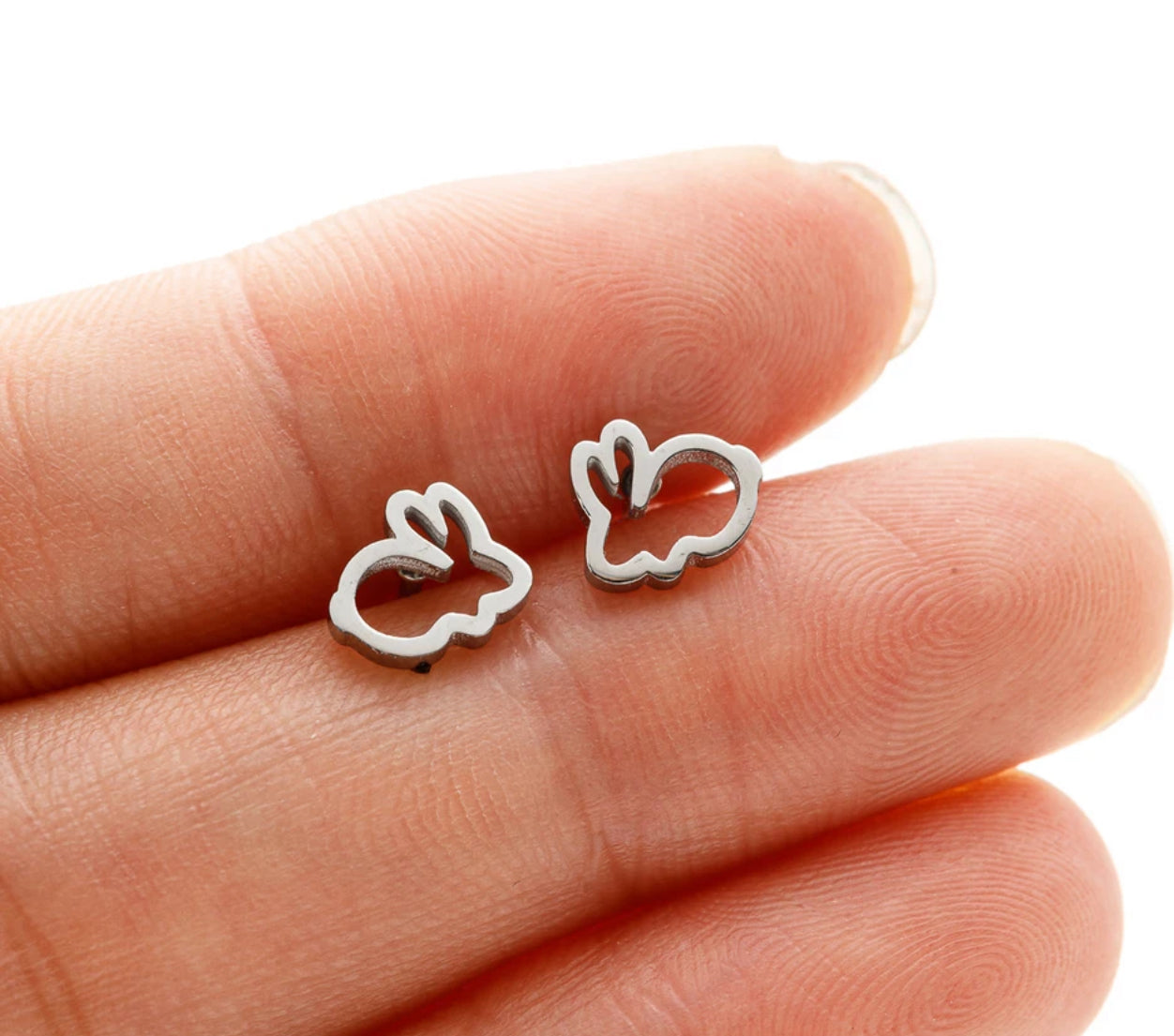 Hollow Bunny stud Silver