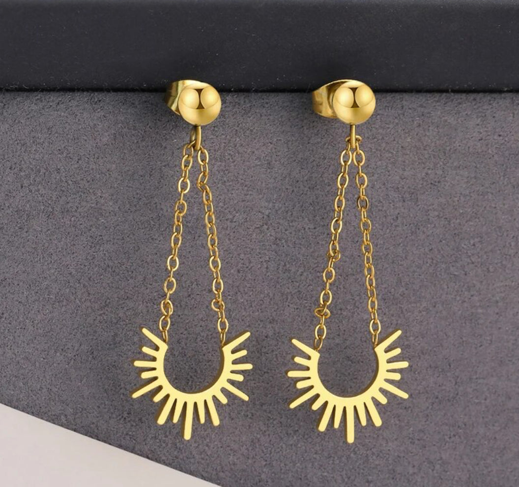 Sun Ray Tassel Chain Gold